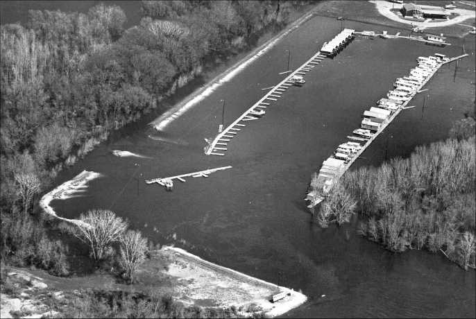 From Tribune files: Photos from the Great Flood of 1965
